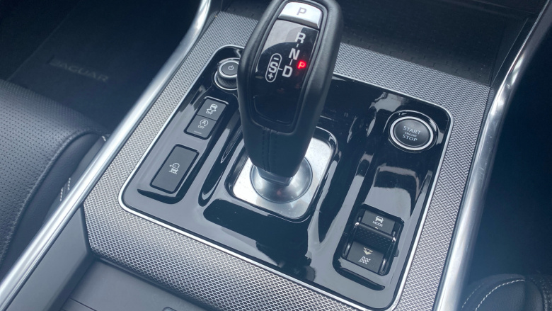 Jaguar XE 2.0 Reims Edition 4dr Auto Petrol Saloon